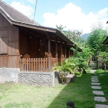 Отель Satria House Amed Экстерьер фото