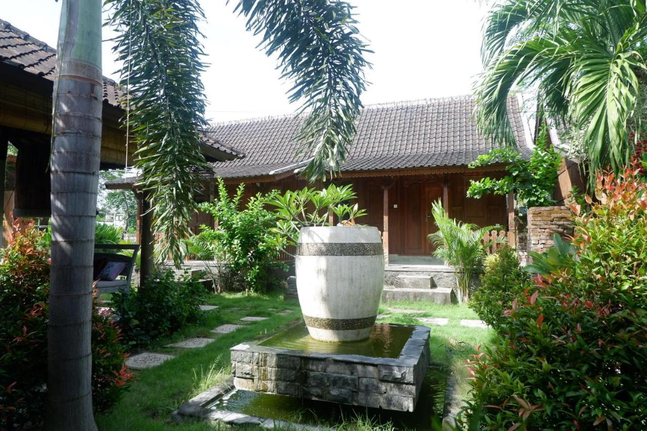 Отель Satria House Amed Экстерьер фото
